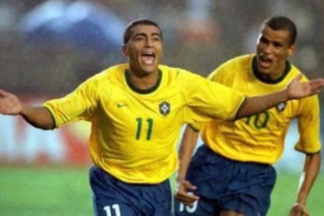 他既不是主 他既不是主